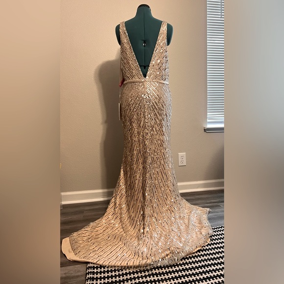 Mac Duggal Sequined Gown - Picture 1 of 9